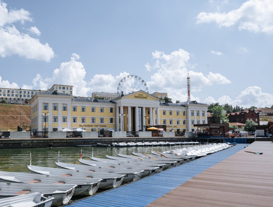 отель